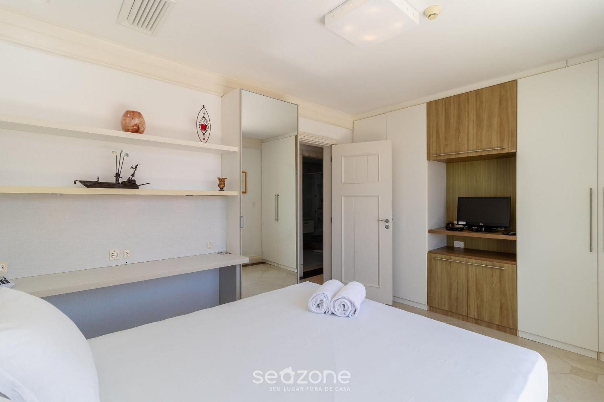 Cobertura Luxuosa Dentro De - Direto Com Proprietário * Florianópolis